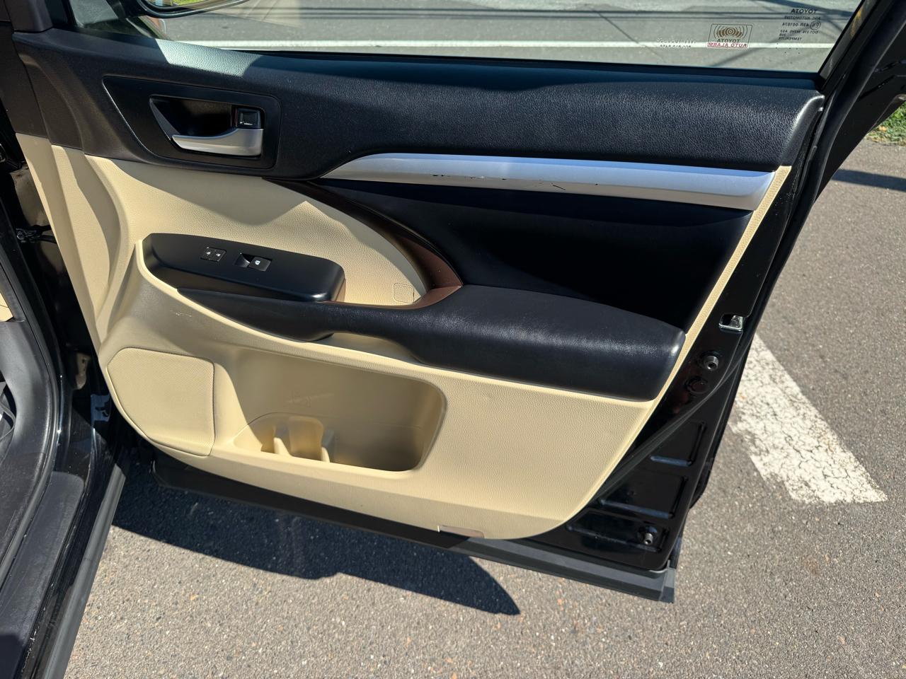 Toyota Highlander XLE V6 AWD (Natl) 2019