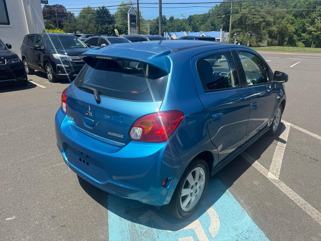 Mitsubishi Mirage 4dr HB Man ES 2014