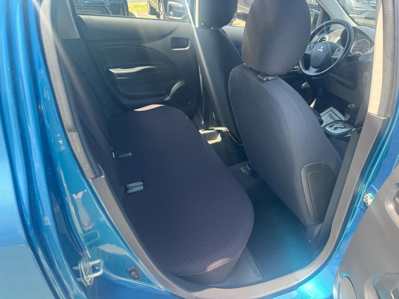 Mitsubishi Mirage 4dr HB Man ES 2014