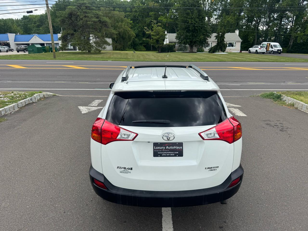 Toyota RAV4 AWD 4dr Limited (Natl) 2015