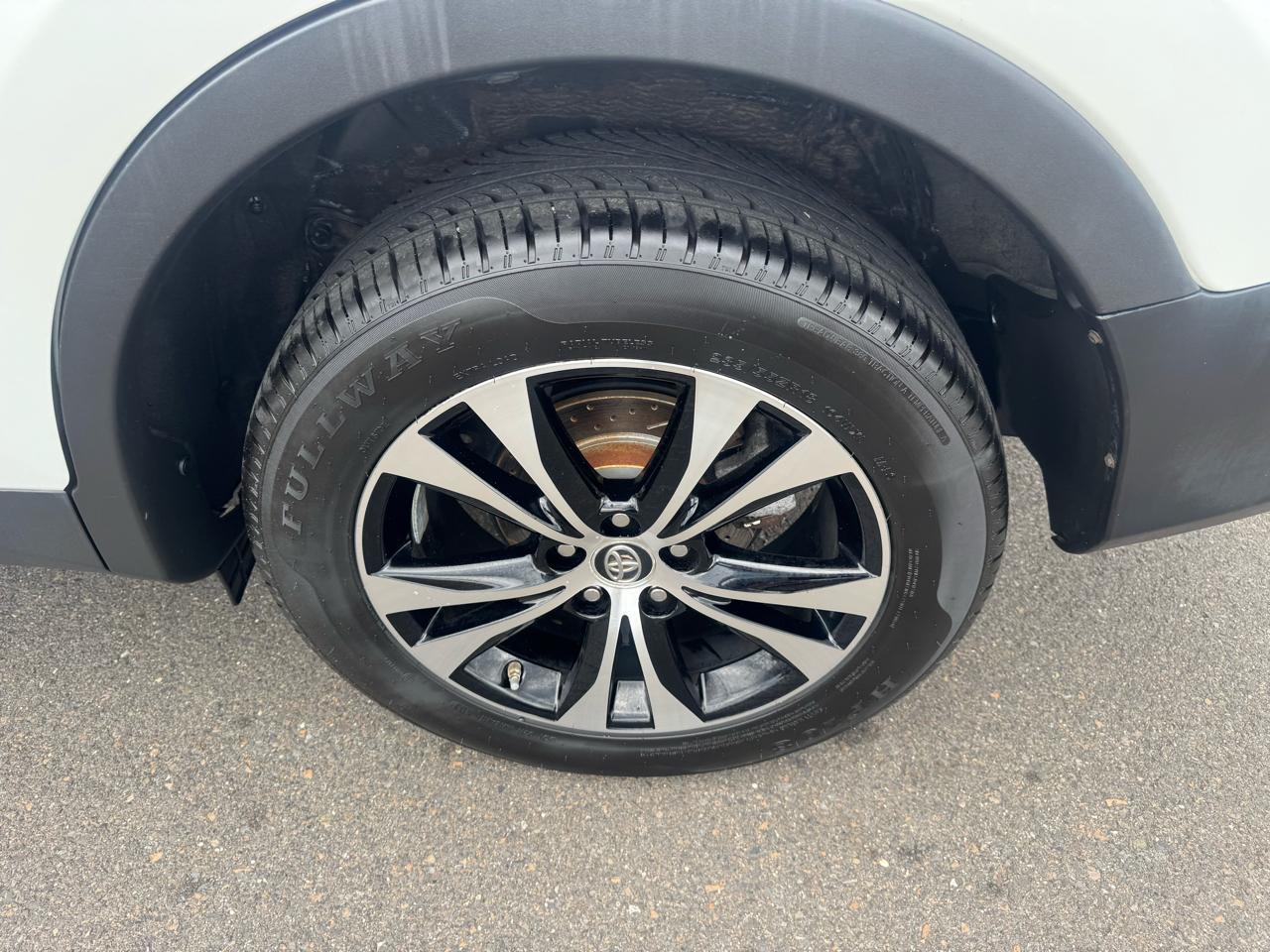 Toyota RAV4 AWD 4dr Limited (Natl) 2015