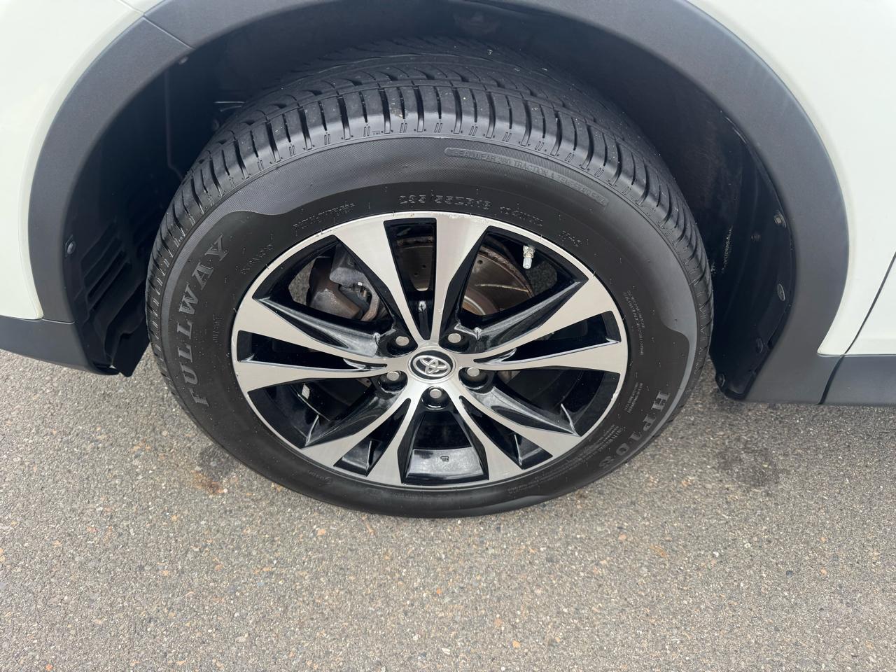 Toyota RAV4 AWD 4dr Limited (Natl) 2015