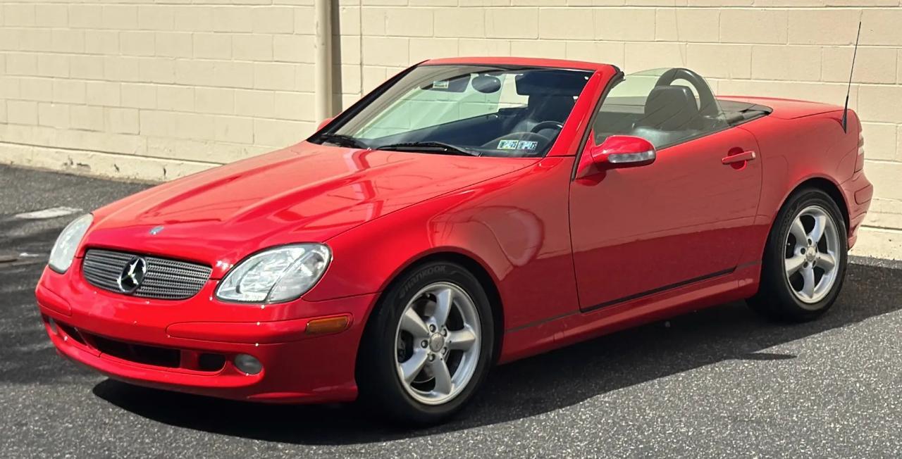 Mercedes-Benz SLK-Class 2dr Roadster 3.2L 2002