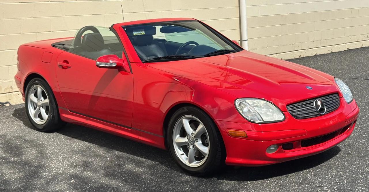 Mercedes-Benz SLK-Class 2dr Roadster 3.2L 2002