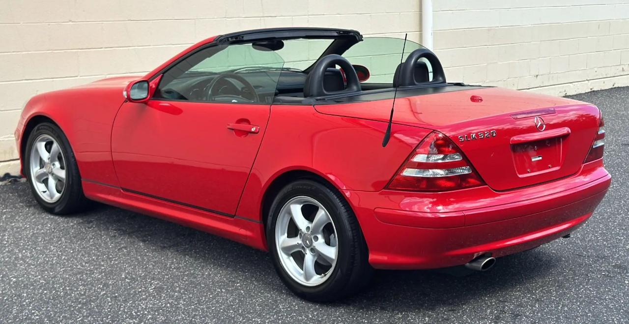 Mercedes-Benz SLK-Class 2dr Roadster 3.2L 2002