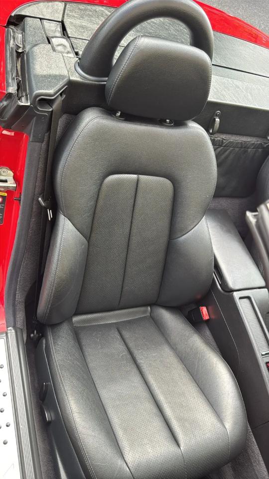 Mercedes-Benz SLK-Class 2dr Roadster 3.2L 2002