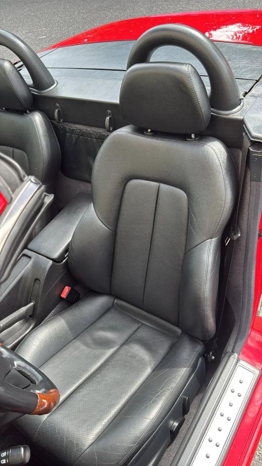 Mercedes-Benz SLK-Class 2dr Roadster 3.2L 2002