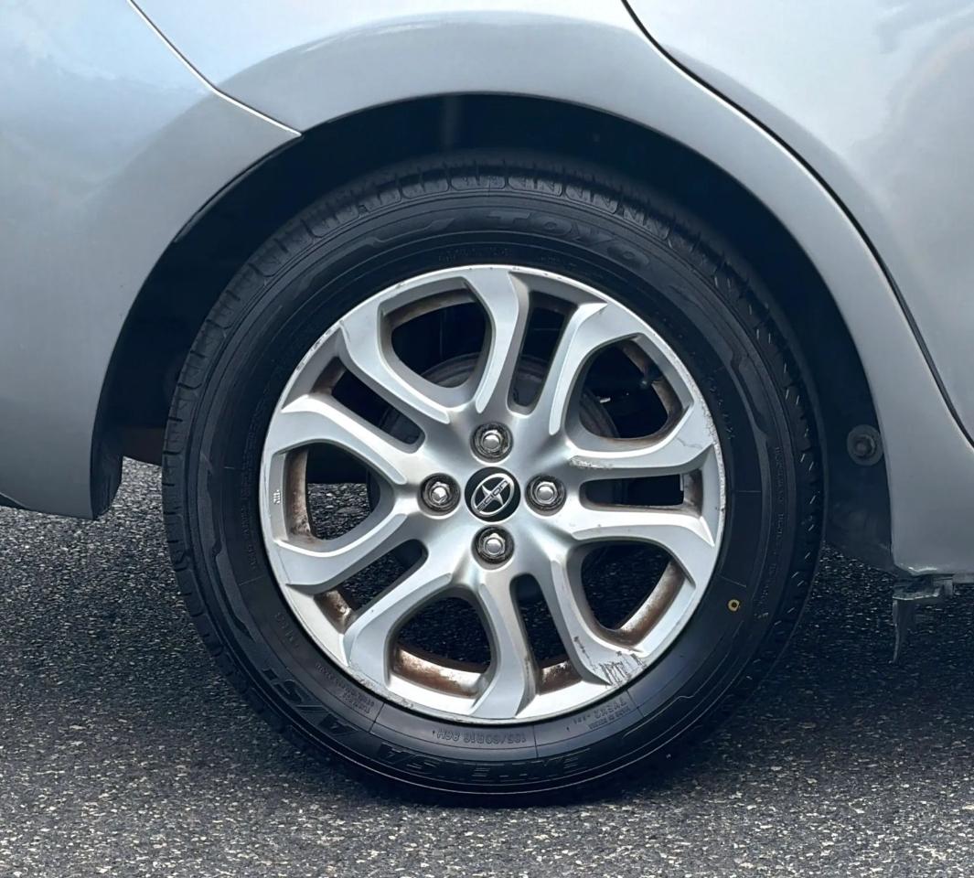 Scion iA 4dr Sdn Man (Natl) 2016