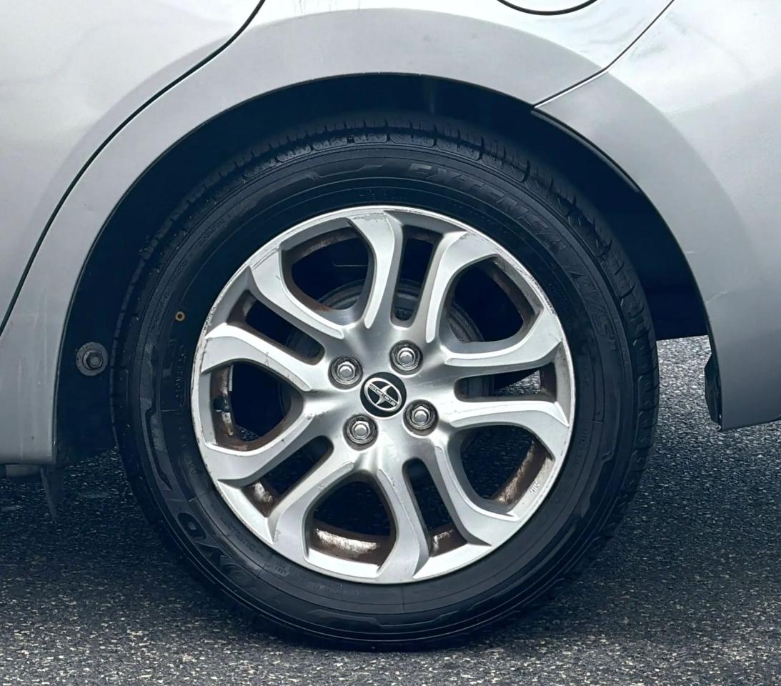 Scion iA 4dr Sdn Man (Natl) 2016