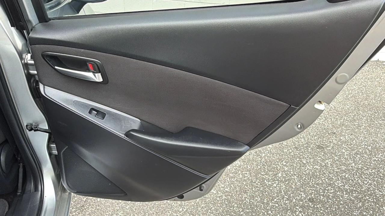 Scion iA 4dr Sdn Man (Natl) 2016