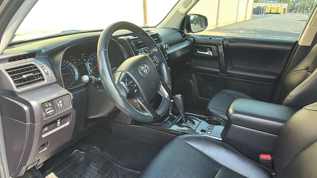 Toyota 4Runner 4WD 4dr V6 Trail Premium (Natl) 2016