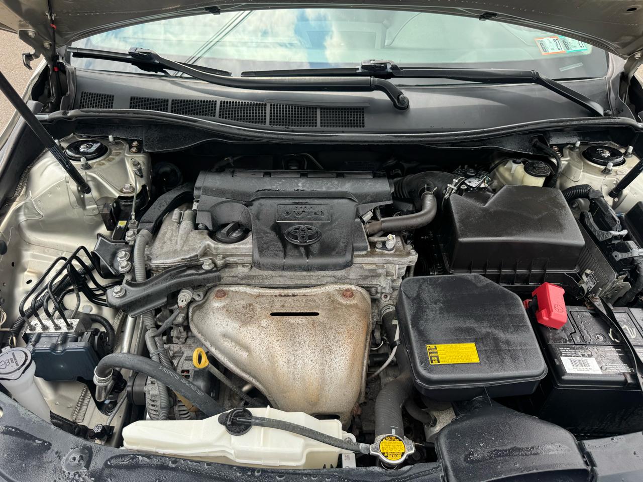 Toyota Camry 4dr Sdn I4 Auto XLE (Natl) 2015