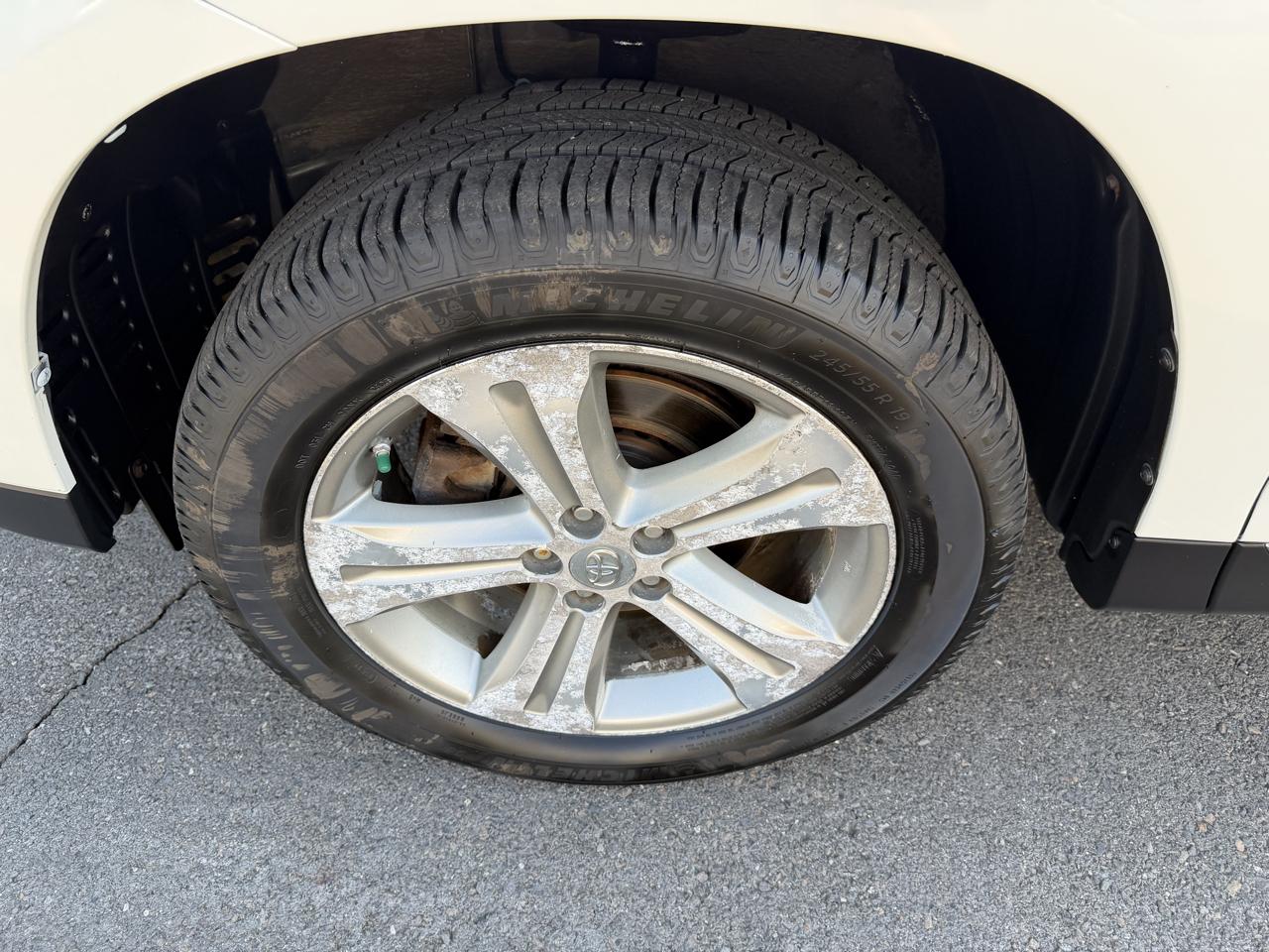 Toyota Highlander 4WD 4dr V6 Limited (Natl) 2012