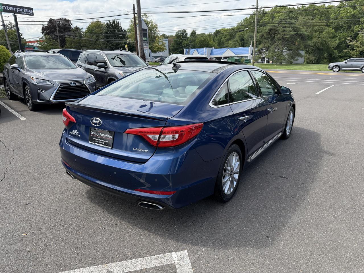 Hyundai Sonata 4dr Sdn 2.4L Limited PZEV 2015