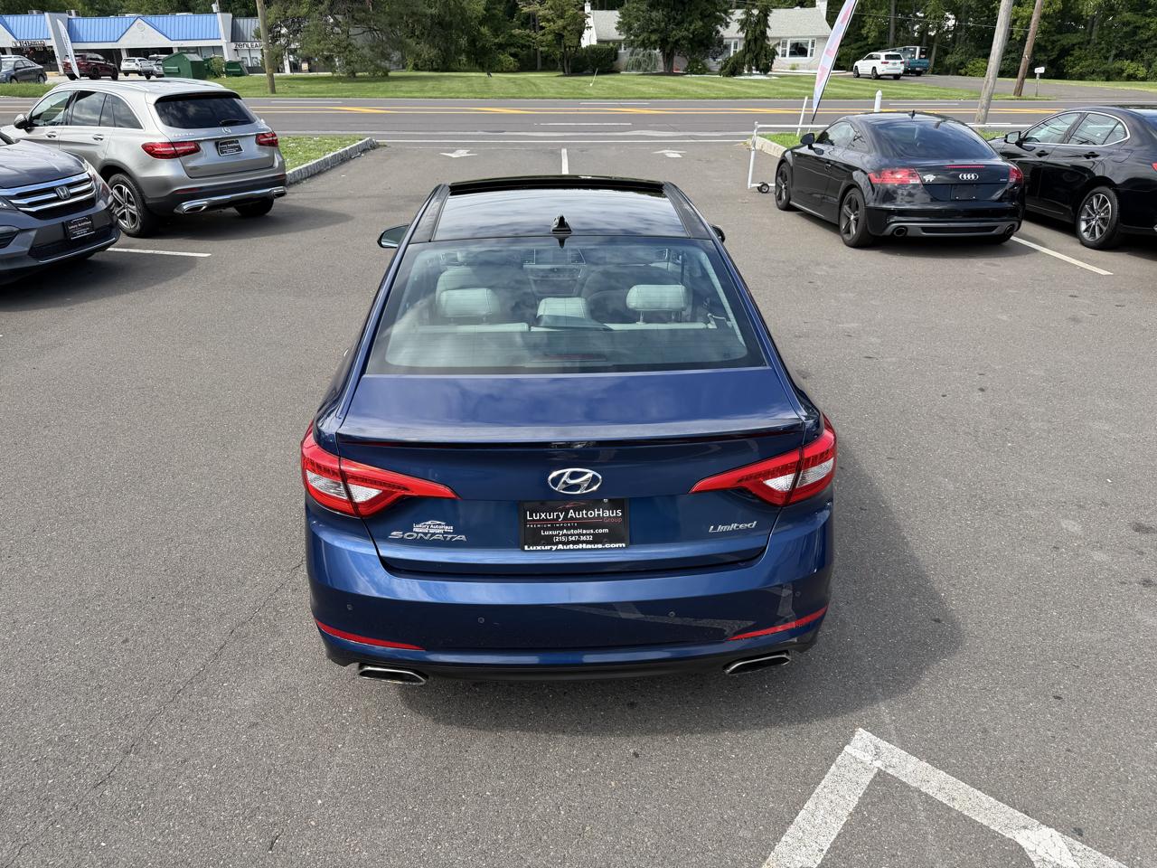 Hyundai Sonata 4dr Sdn 2.4L Limited PZEV 2015