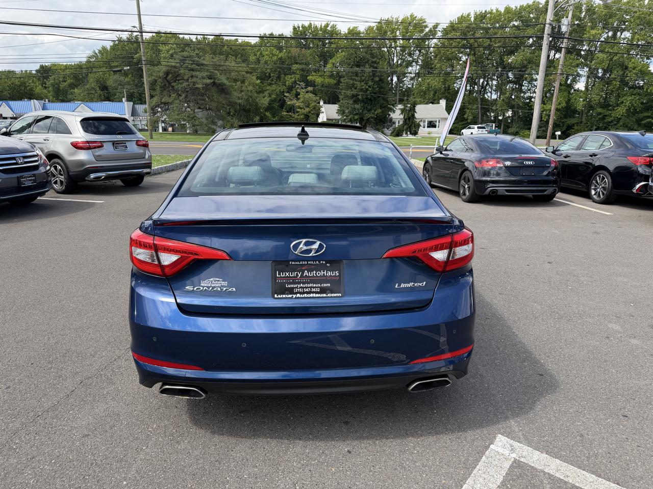 Hyundai Sonata 4dr Sdn 2.4L Limited PZEV 2015