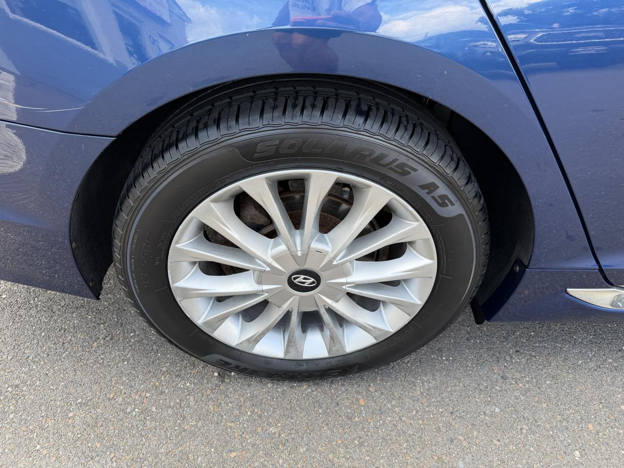 Hyundai Sonata 4dr Sdn 2.4L Limited PZEV 2015