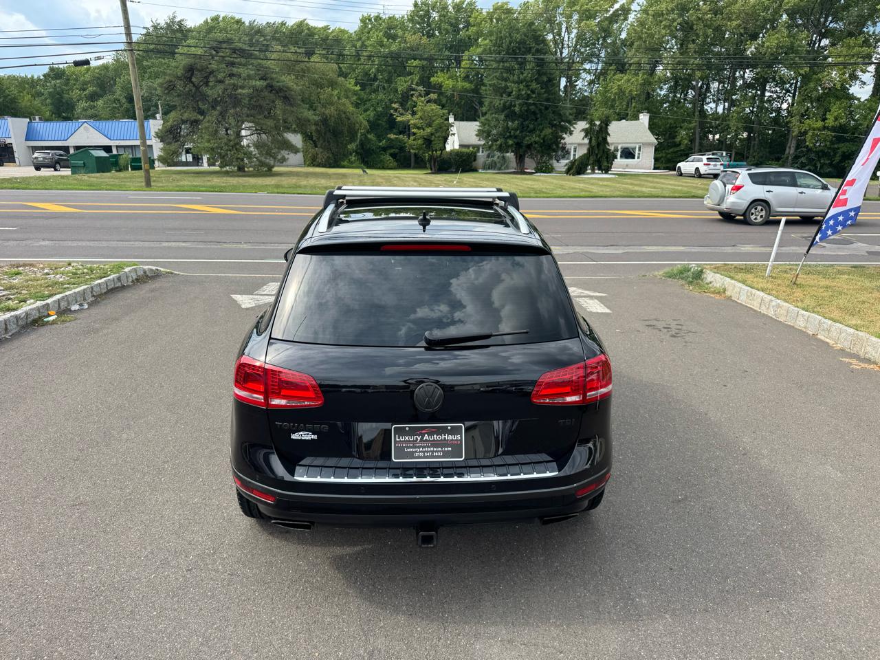 Volkswagen Touareg 4dr TDI Sport w/Technology 2016