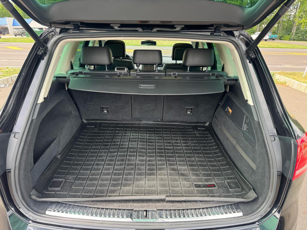 Volkswagen Touareg 4dr TDI Sport w/Technology 2016