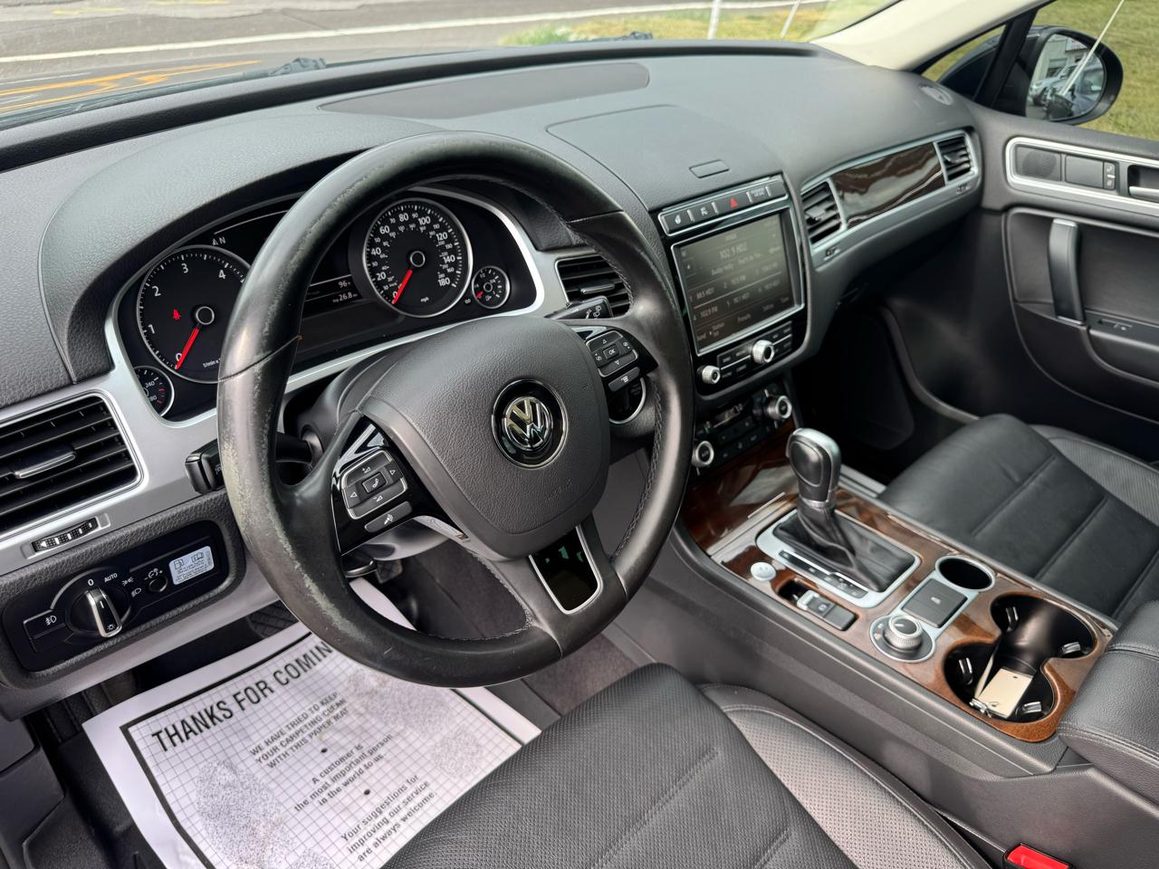 Volkswagen Touareg 4dr TDI Sport w/Technology 2016
