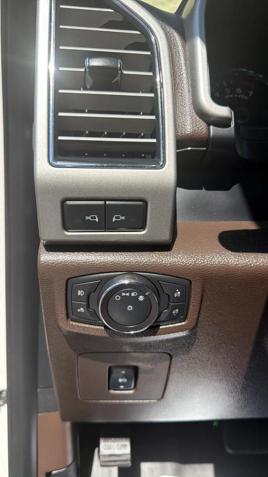 Ford F-150 King Ranch 4WD SuperCrew 5.5' Box 2017