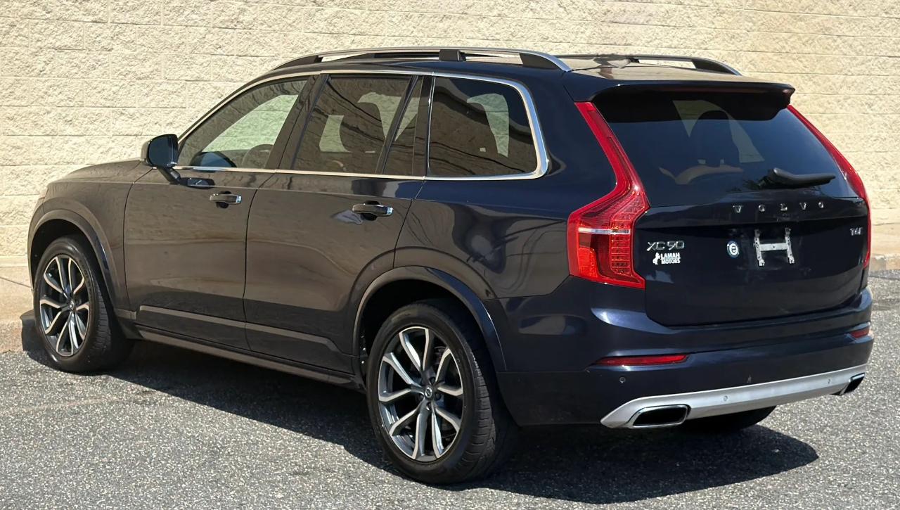 Volvo XC90 T6 AWD 7-Passenger Momentum 2017