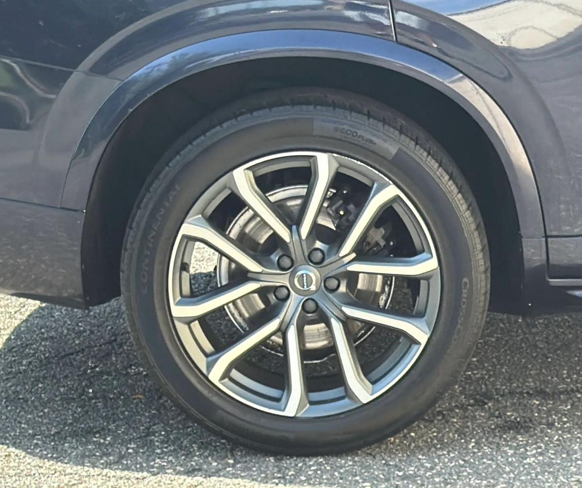 Volvo XC90 T6 AWD 7-Passenger Momentum 2017