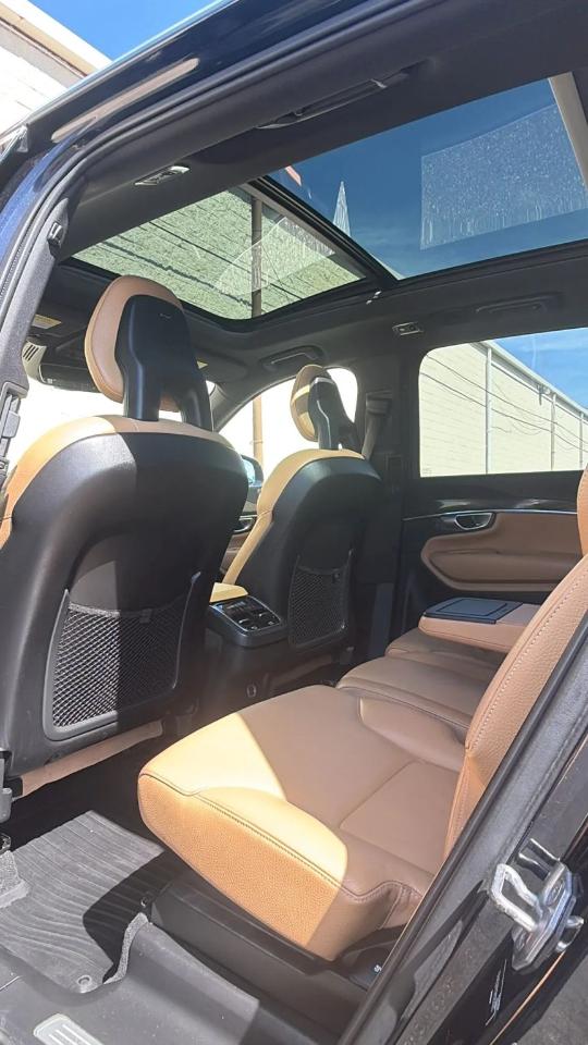 Volvo XC90 T6 AWD 7-Passenger Momentum 2017