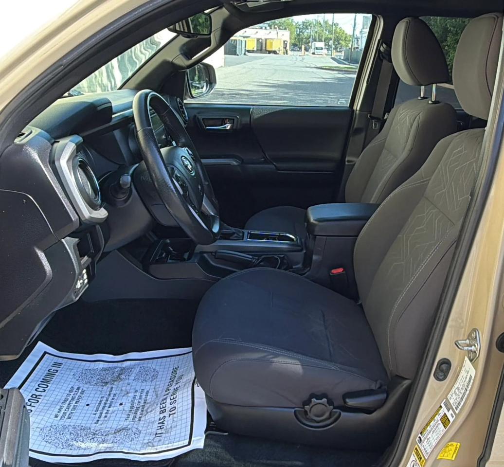 Toyota Tacoma 4WD Double Cab LB V6 AT TRD Off Road (Natl) 2016