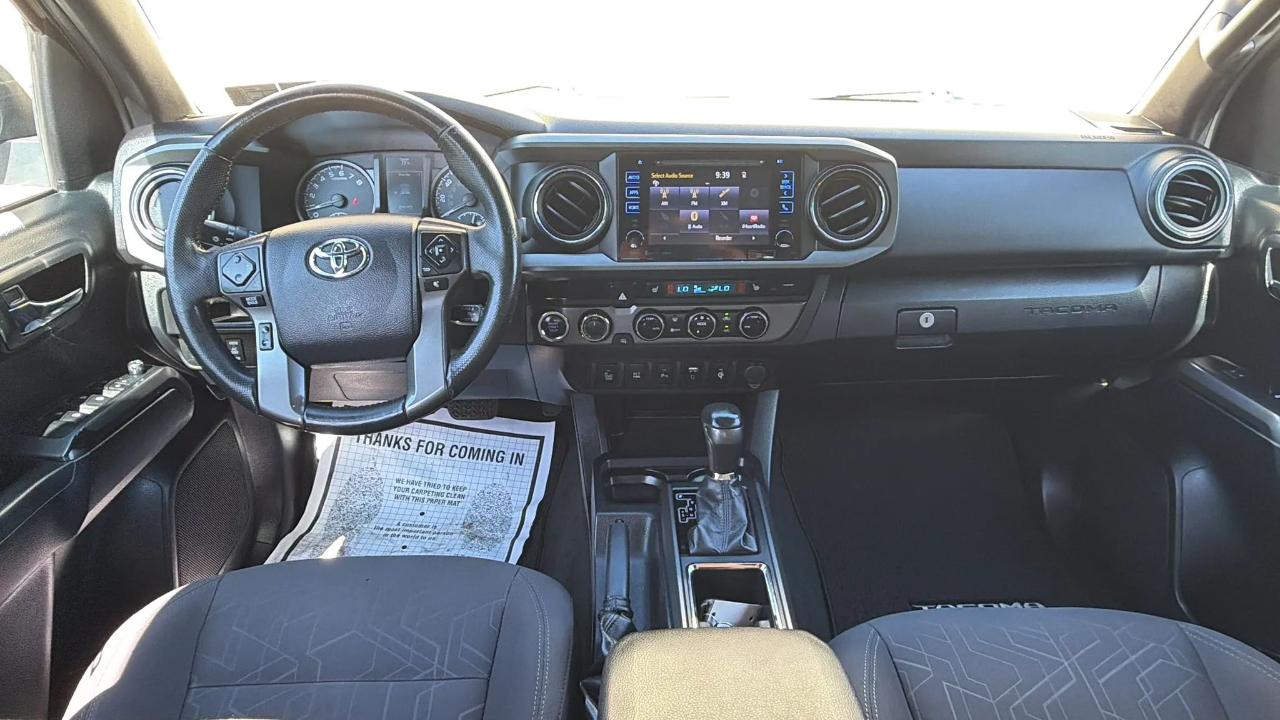 Toyota Tacoma 4WD Double Cab LB V6 AT TRD Off Road (Natl) 2016