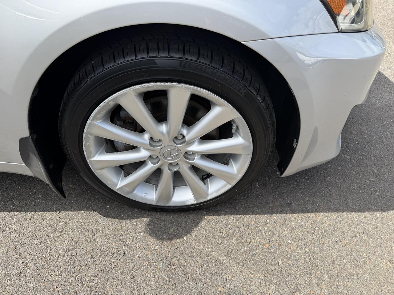 Lexus IS 250 4dr Sport Sdn Auto AWD 2012