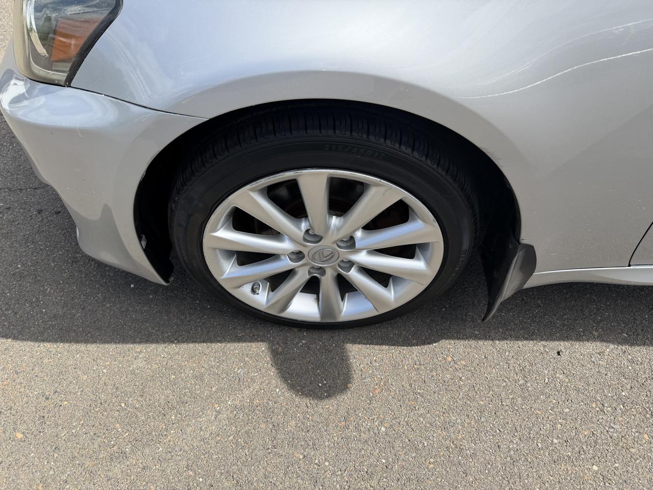Lexus IS 250 4dr Sport Sdn Auto AWD 2012