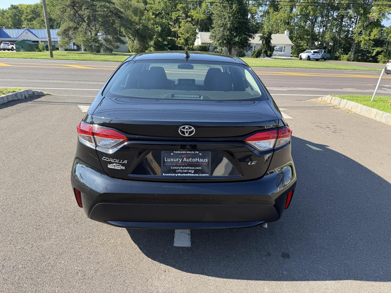 Toyota Corolla LE CVT (Natl) 2022