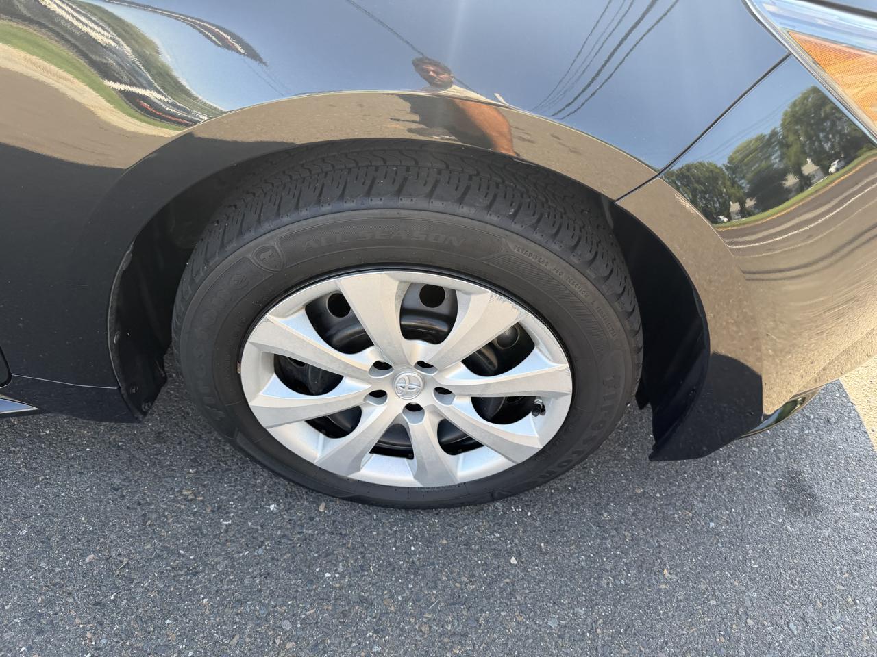 Toyota Corolla LE CVT (Natl) 2022
