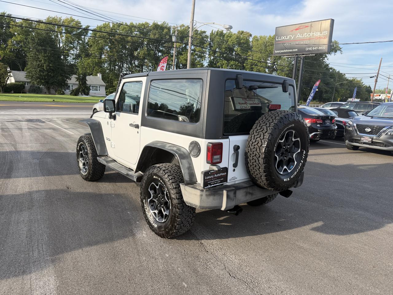 Jeep Wrangler 4WD 2dr Sport 2013