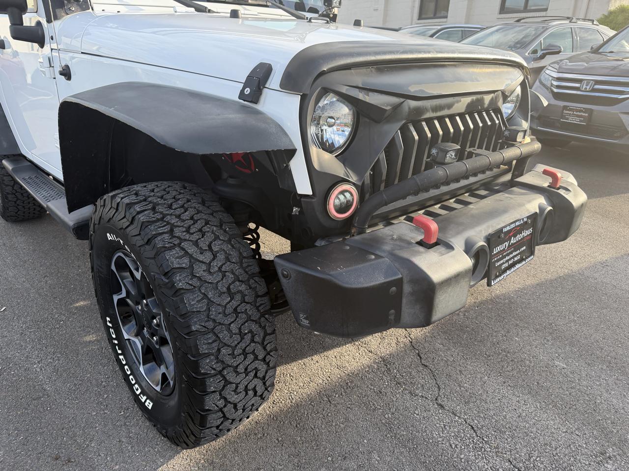 Jeep Wrangler 4WD 2dr Sport 2013