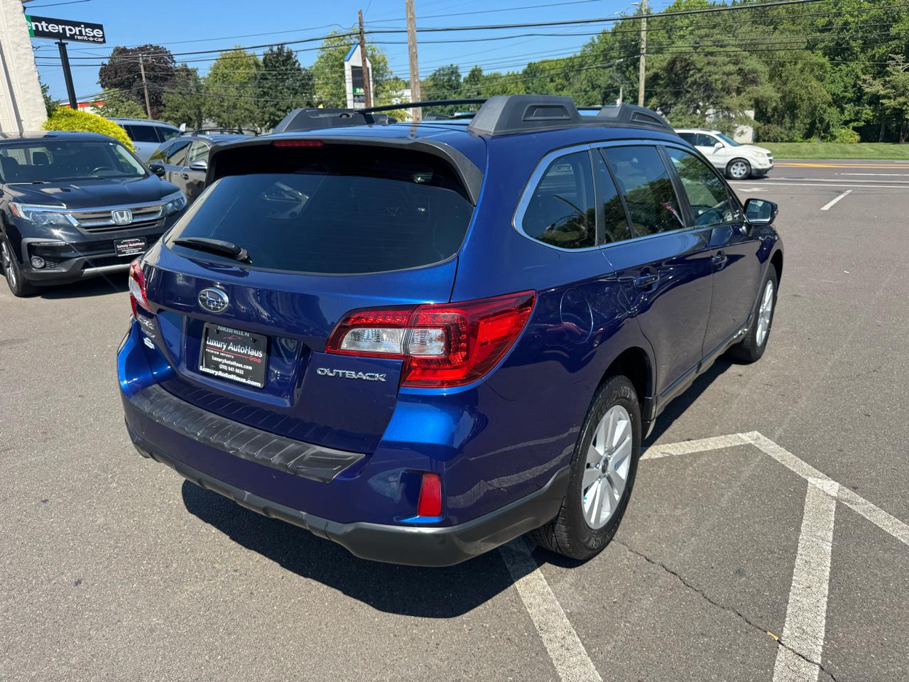 Subaru Outback 4dr Wgn 2.5i Premium 2015