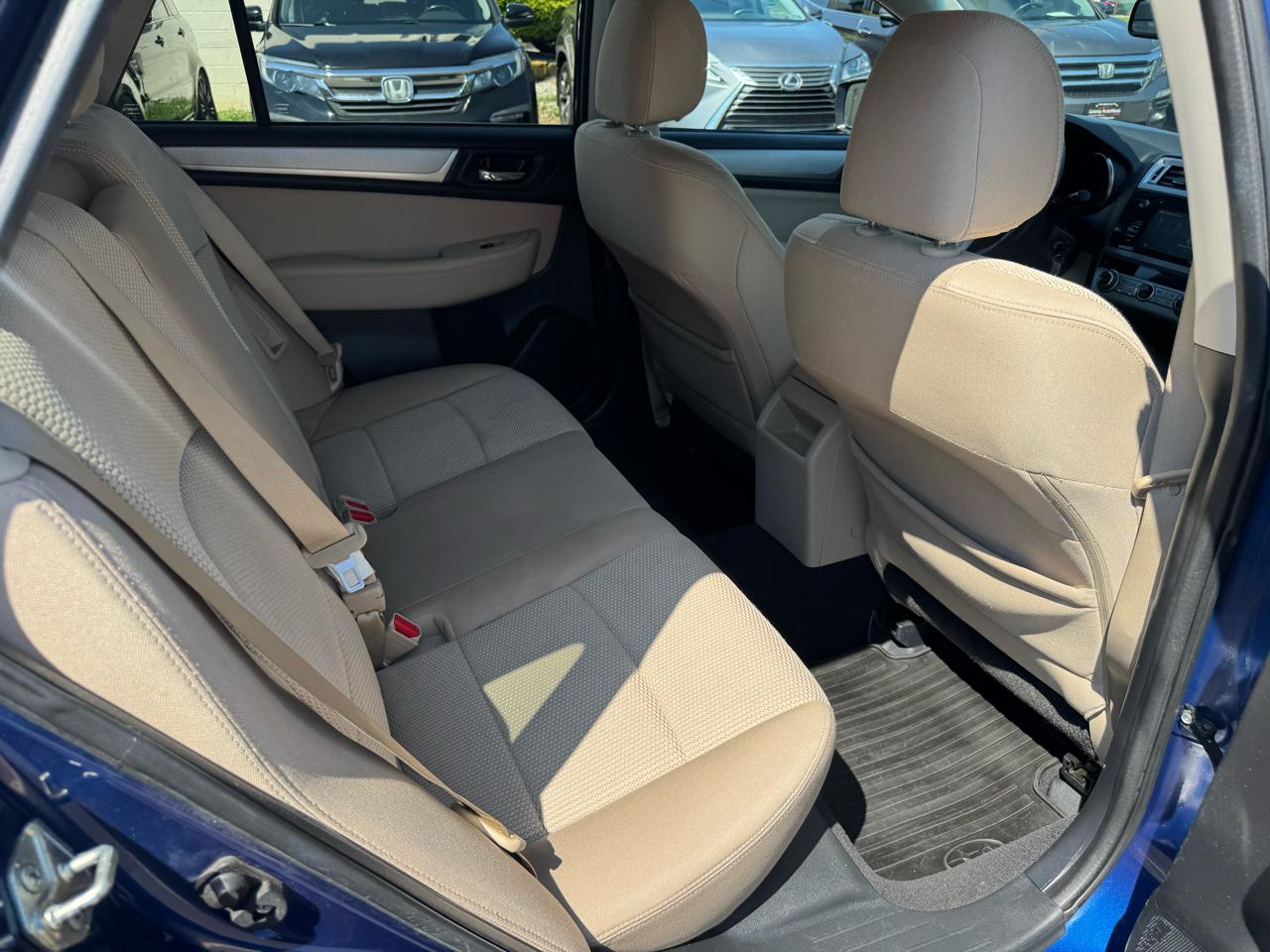 Subaru Outback 4dr Wgn 2.5i Premium 2015
