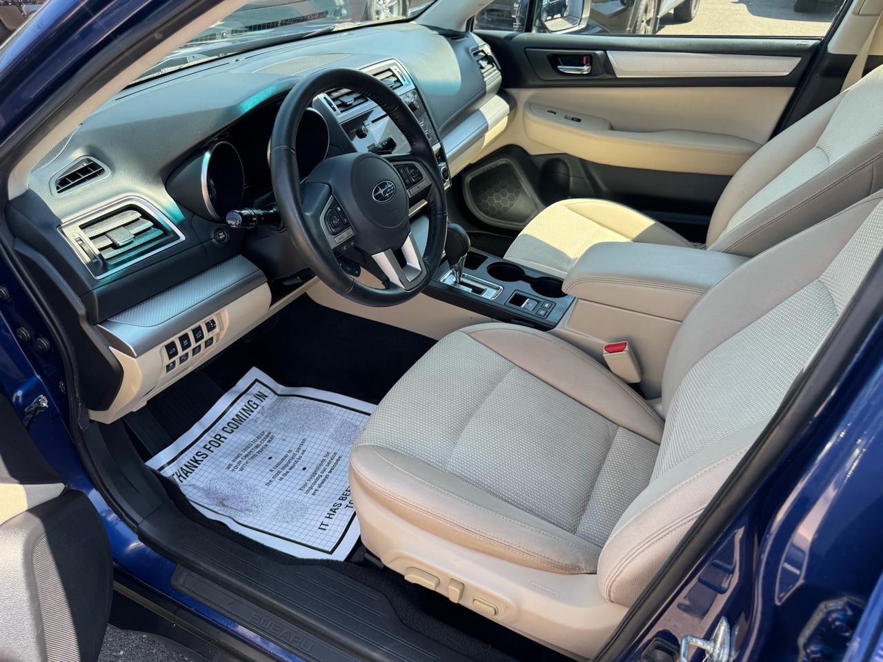 Subaru Outback 4dr Wgn 2.5i Premium 2015