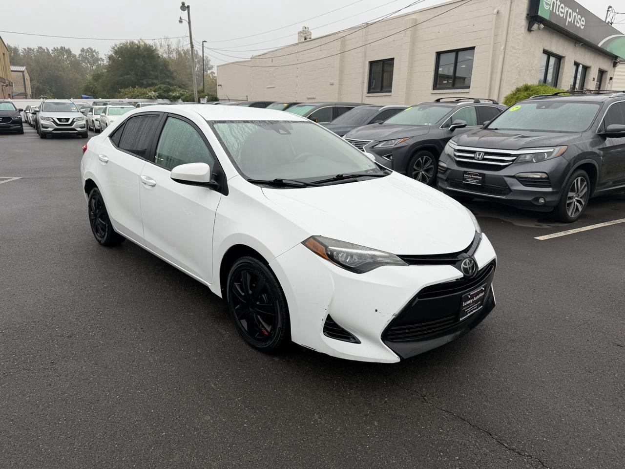 Toyota Corolla XLE CVT (Natl) 2019