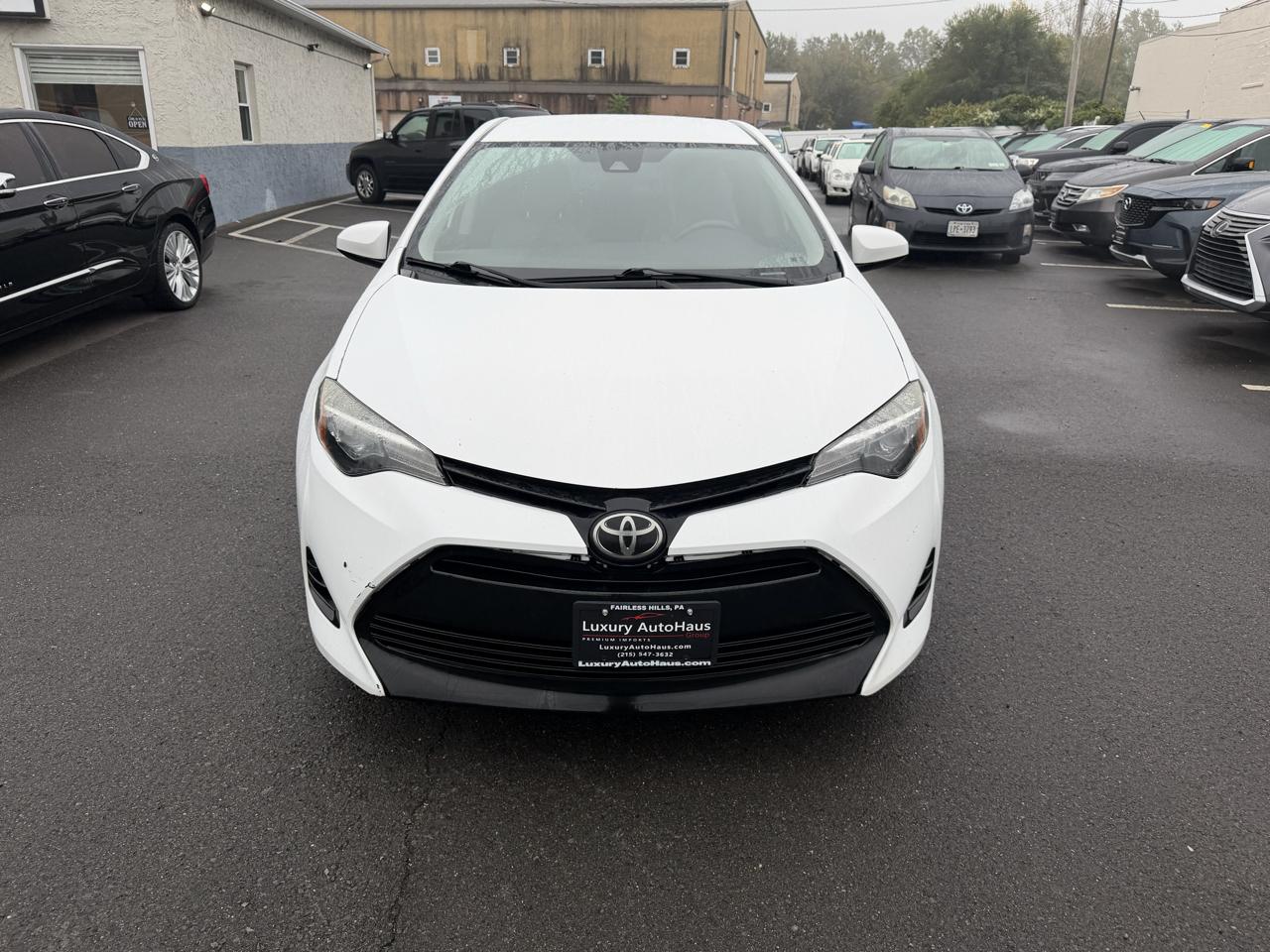 Toyota Corolla XLE CVT (Natl) 2019