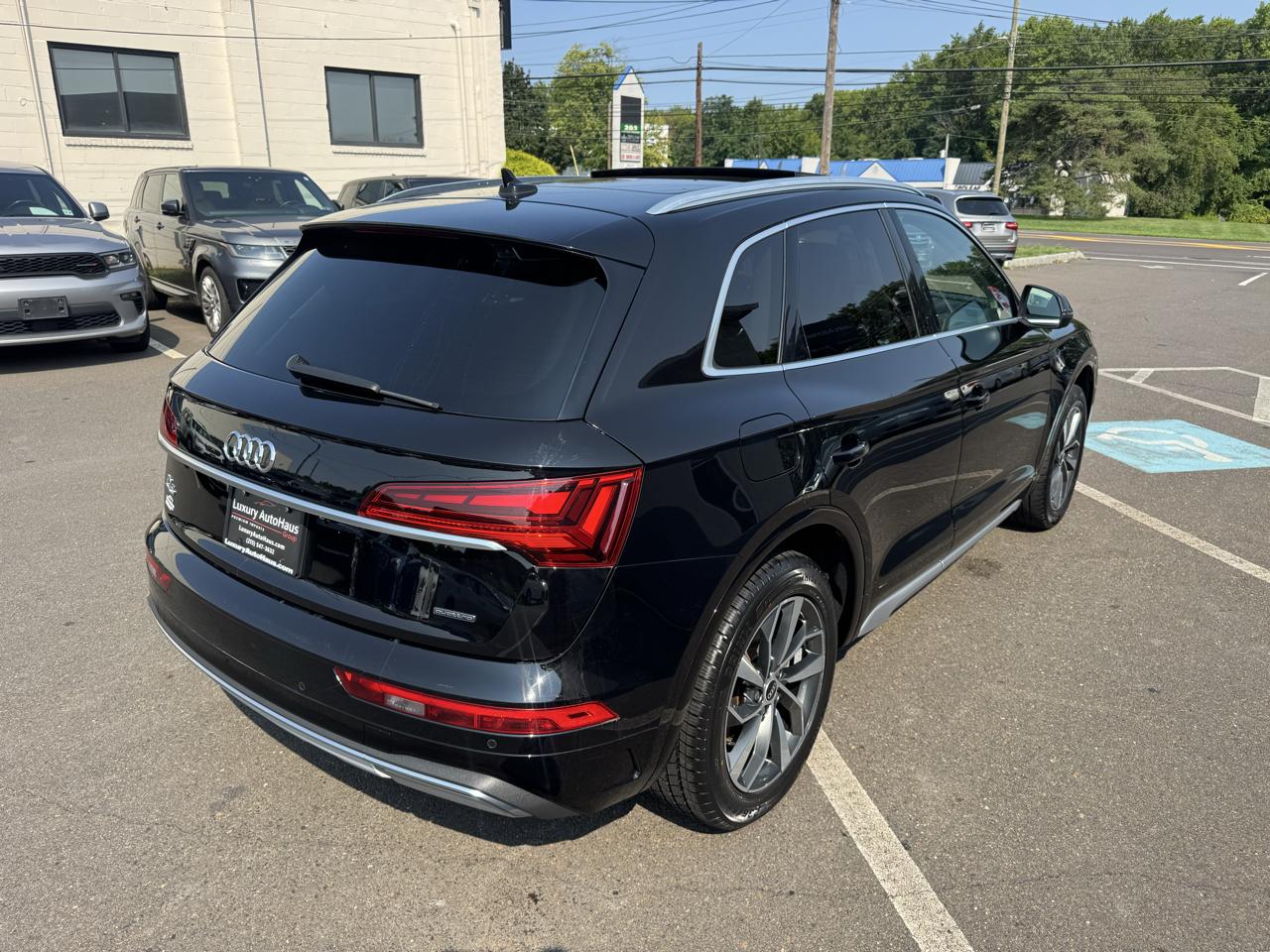Audi Q5 Premium Plus 45 TFSI quattro 2021
