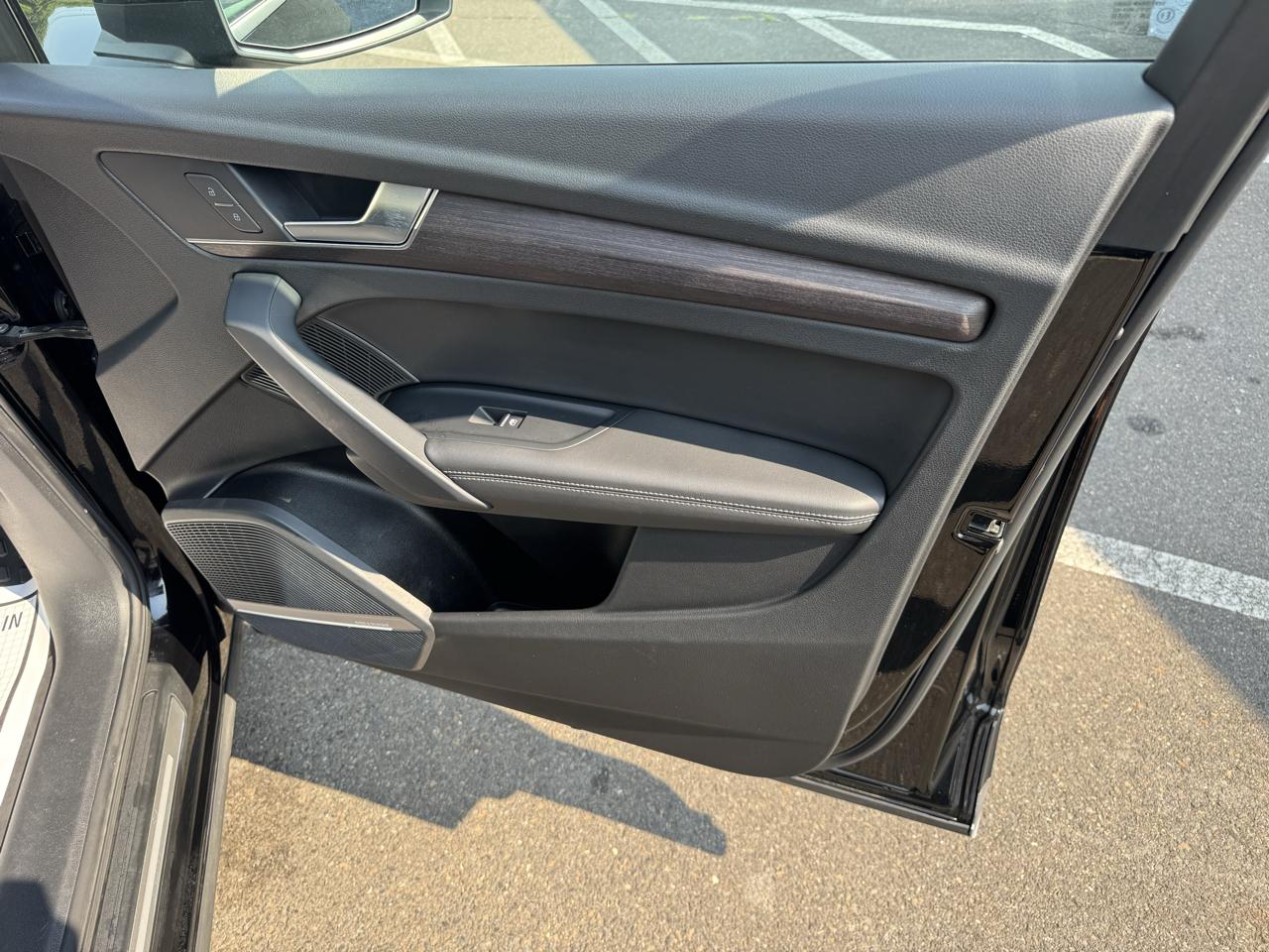 Audi Q5 Premium Plus 45 TFSI quattro 2021
