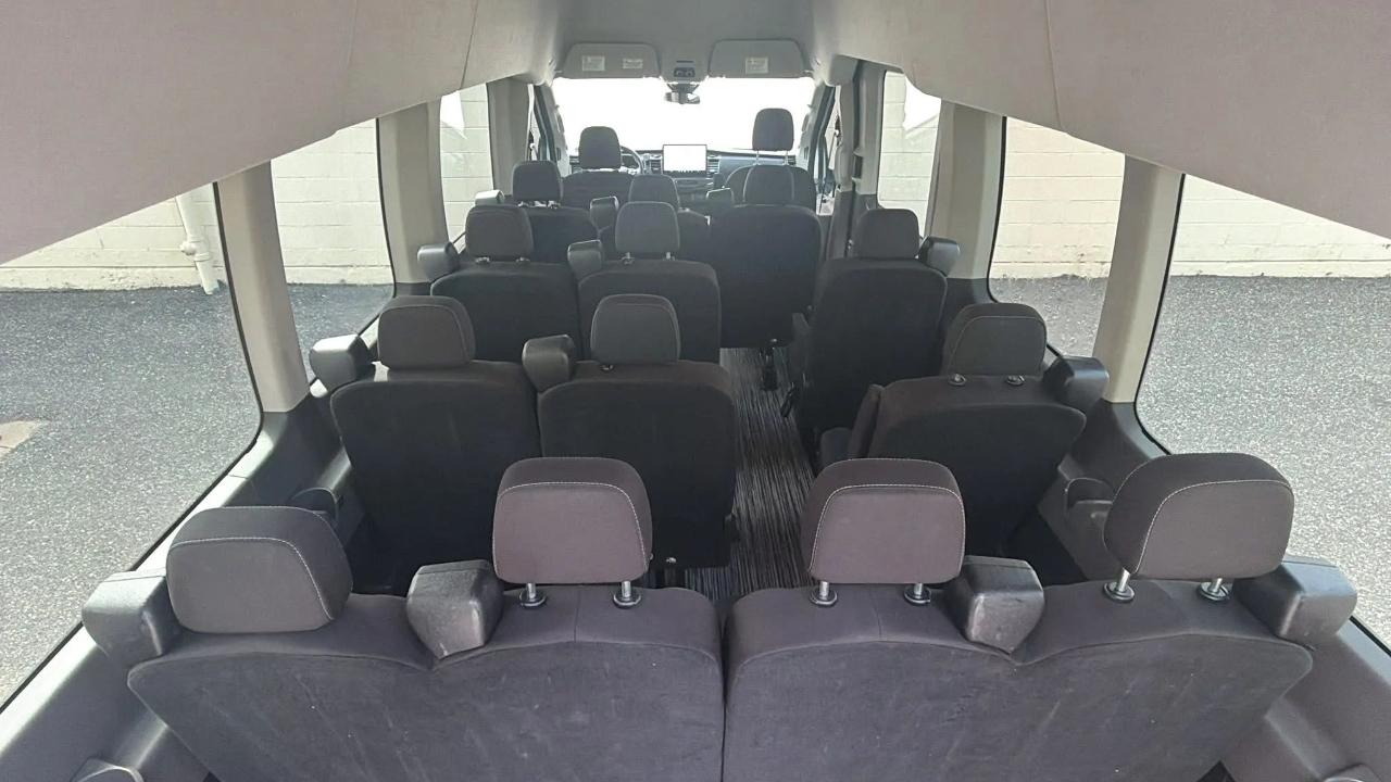 Ford Transit Passenger Wagon T-350 HD 148" EL High Roof XLT DRW AWD 2022