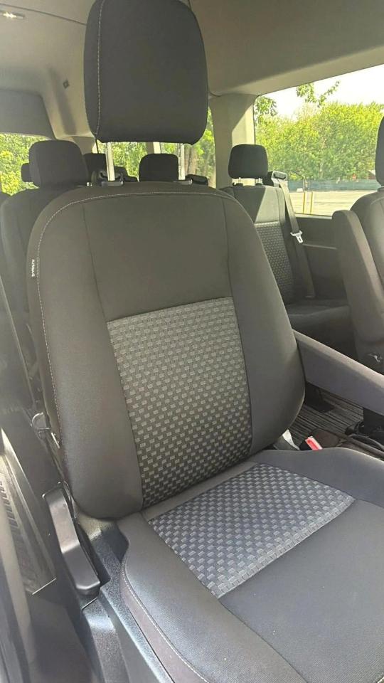 Ford Transit Passenger Wagon T-350 HD 148" EL High Roof XLT DRW AWD 2022