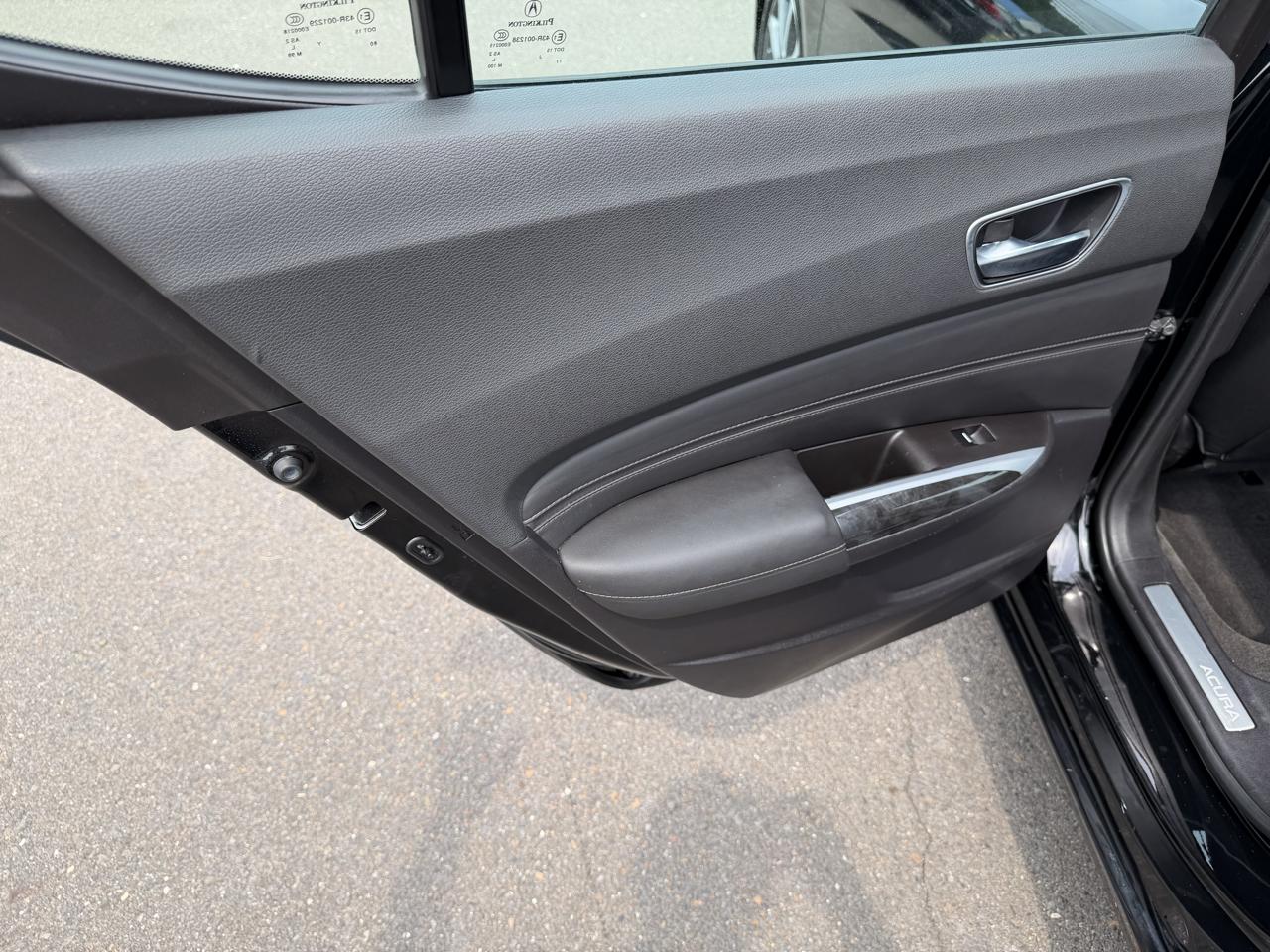 Acura TLX 3.5L FWD 2019