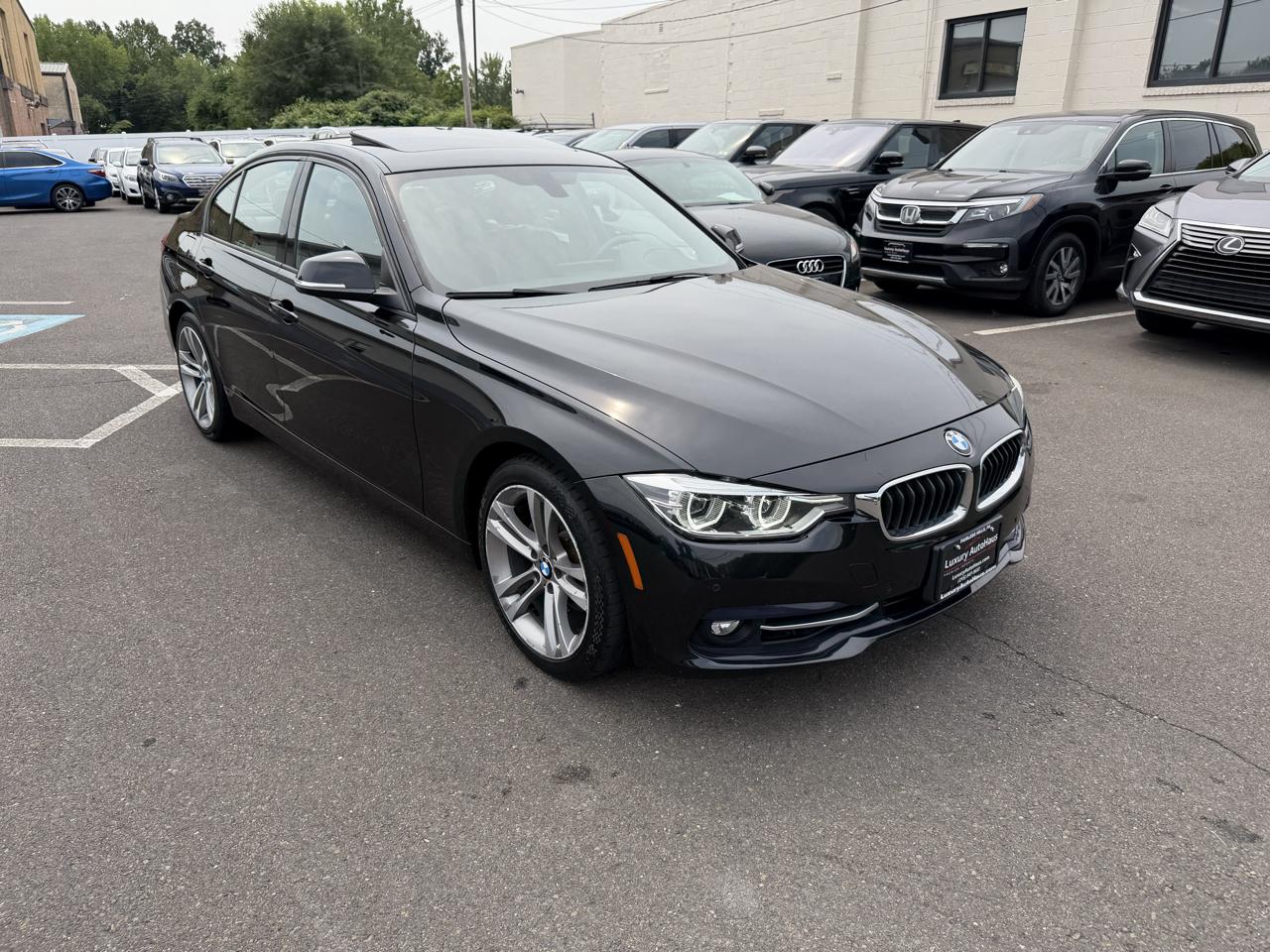 BMW 3 Series 4dr Sdn 328i xDrive AWD SULEV South Africa 2016