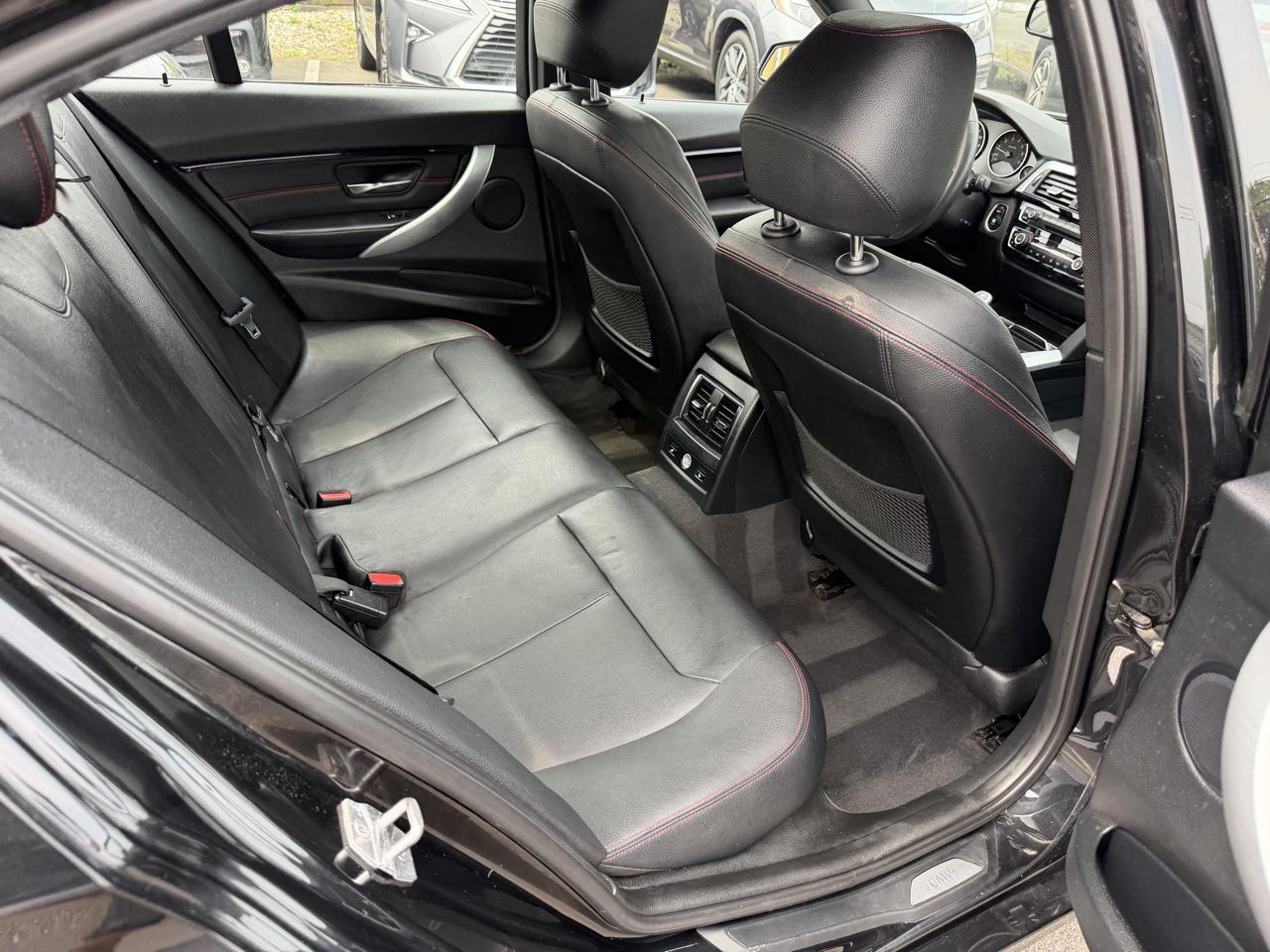 BMW 3 Series 4dr Sdn 328i xDrive AWD SULEV South Africa 2016