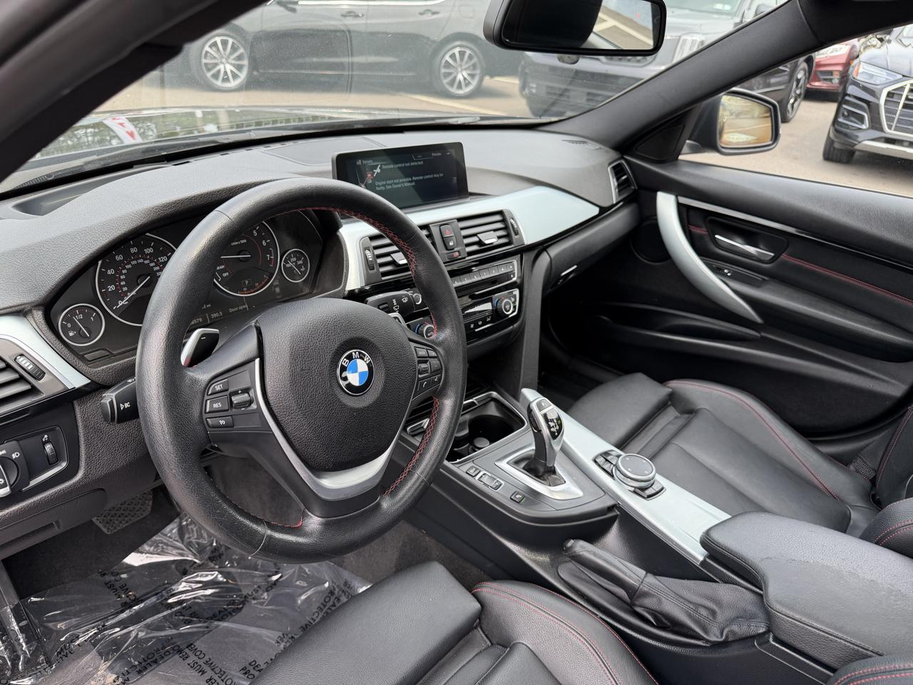 BMW 3 Series 4dr Sdn 328i xDrive AWD SULEV South Africa 2016