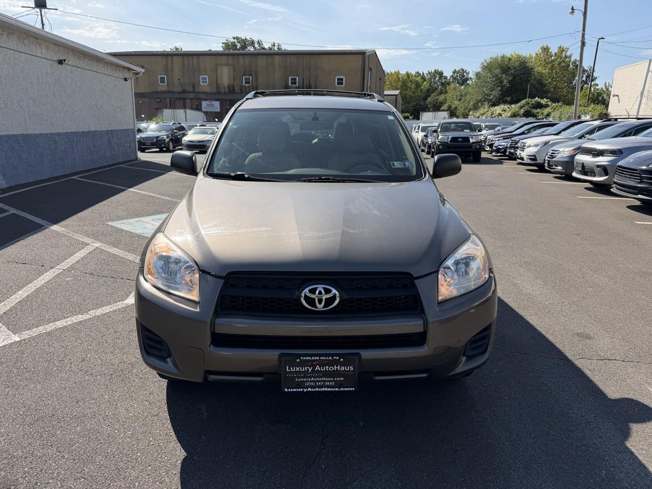 Toyota RAV4 4WD 4dr I4 (Natl) 2012